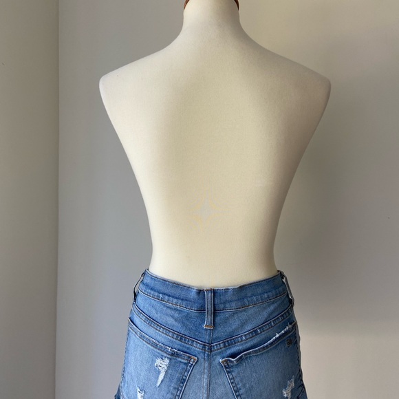 Super flattering and cute Rebecca Minkoff Distressed Denim cut off Shorts - Picture 3 of 9